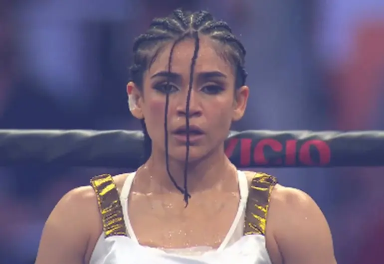 ‘¡Viva México, cab…!’: Alana es la reina de la Velada del Año V