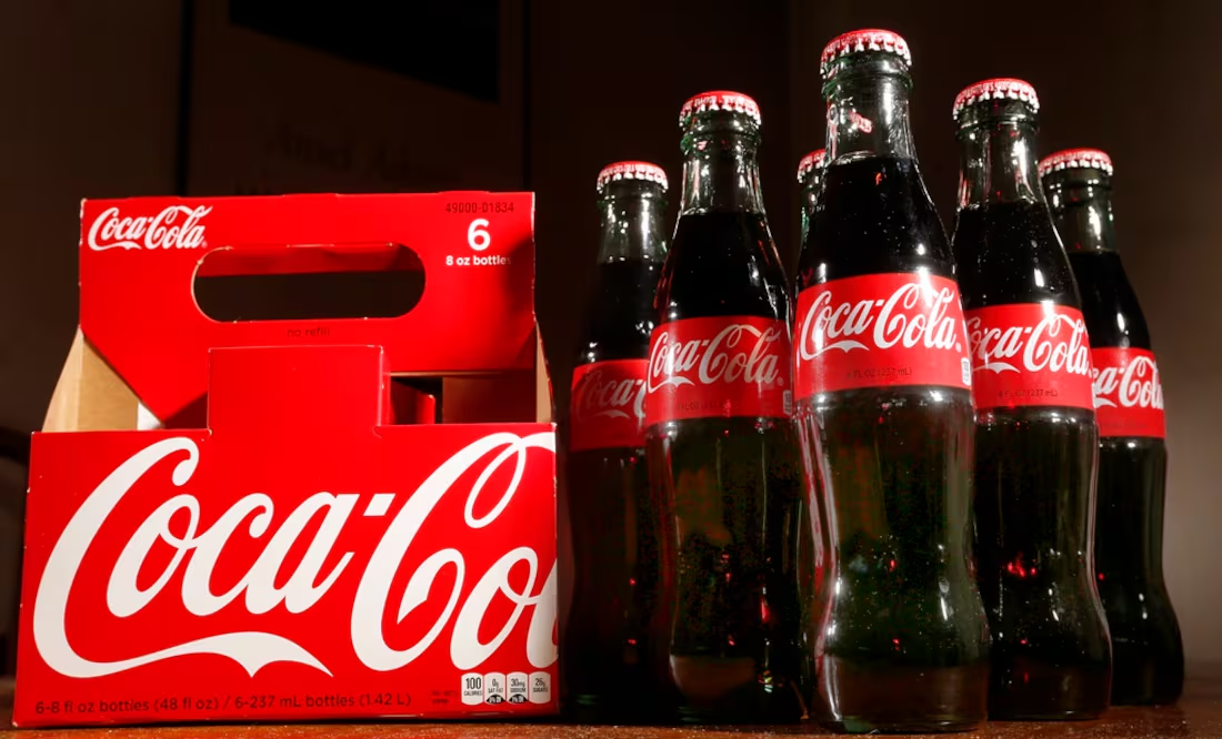 Coca-Cola cambia la receta en EU y ahora usará azúcar de caña; ¿qué significa para los consumidores?