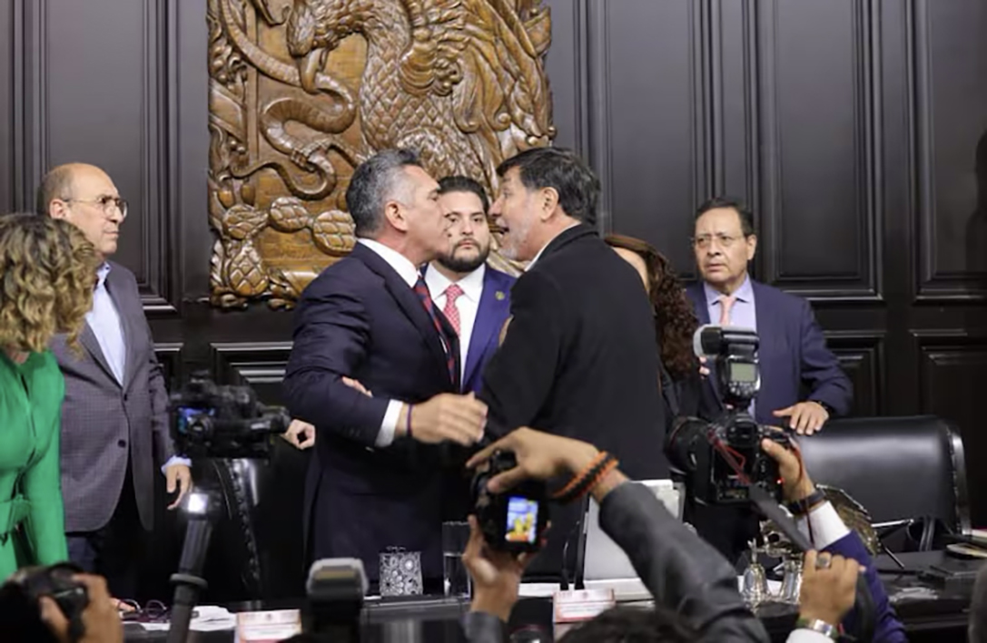 PELEAN ALITO Y NOROÑA; SE DESATA ZAFARRANCHO