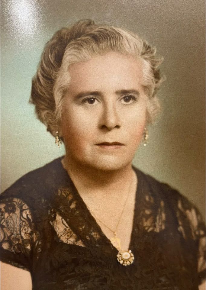De las aulas a la historia: la vida de la maestra “Cuquita”