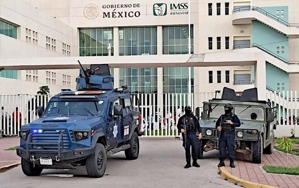 Por asesinatos vigilan hospital en Culiacán