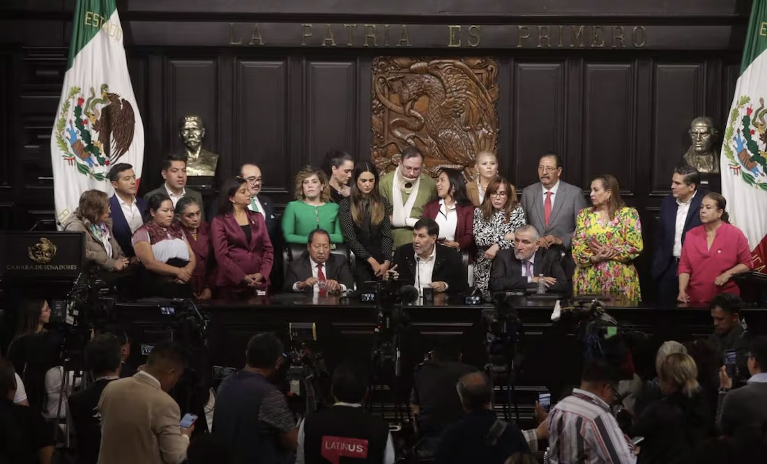 … Y agrede a trabajador del senado