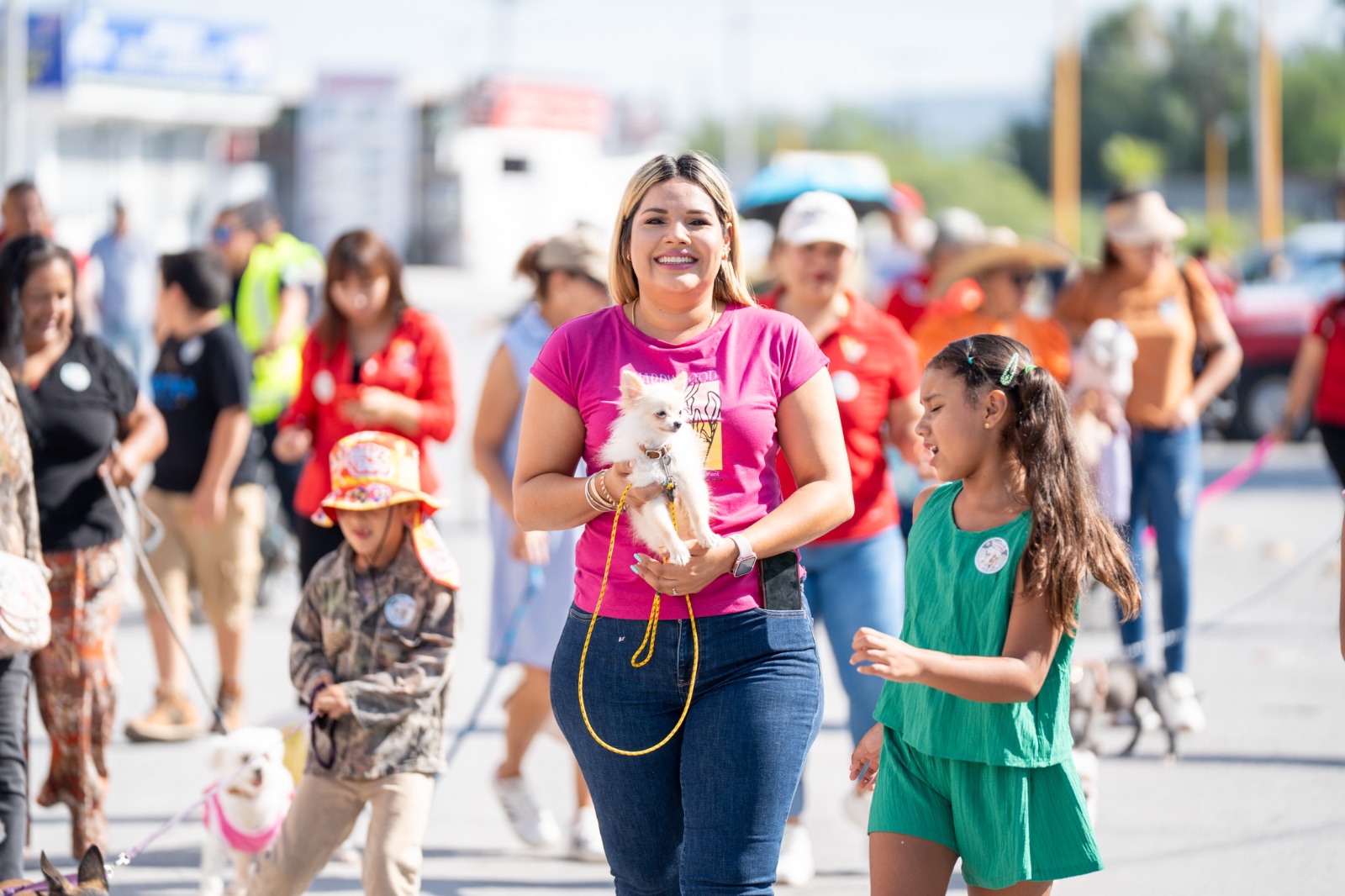 Exitosa caminata canina en Castaños
