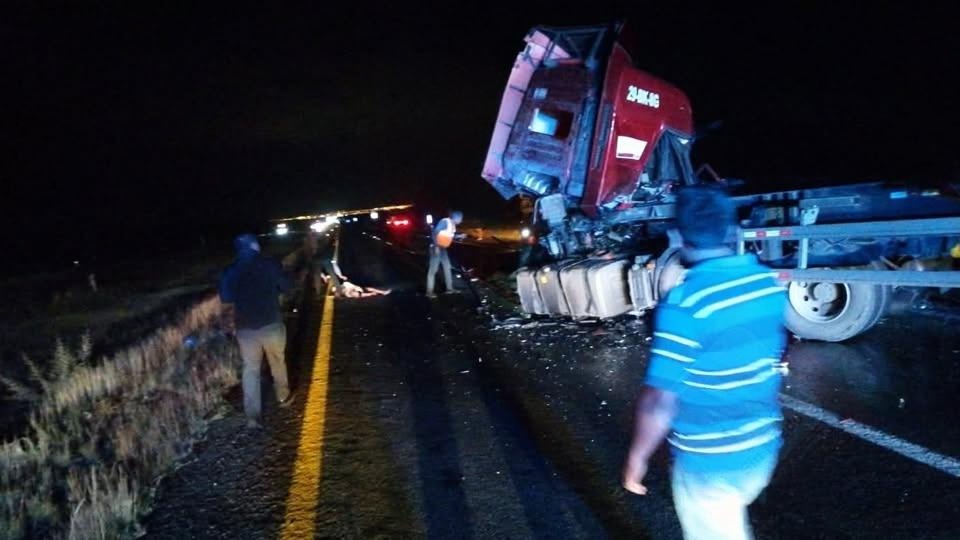 Mueren dos trileros en fuerte encontronazo