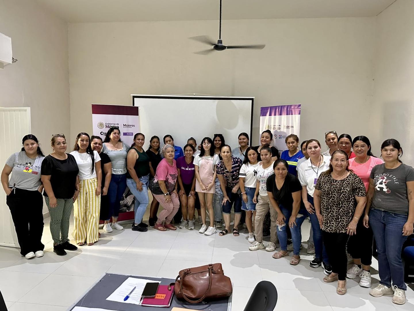 Impulsa 4-C empoderamiento y autoempleo de las mujeres