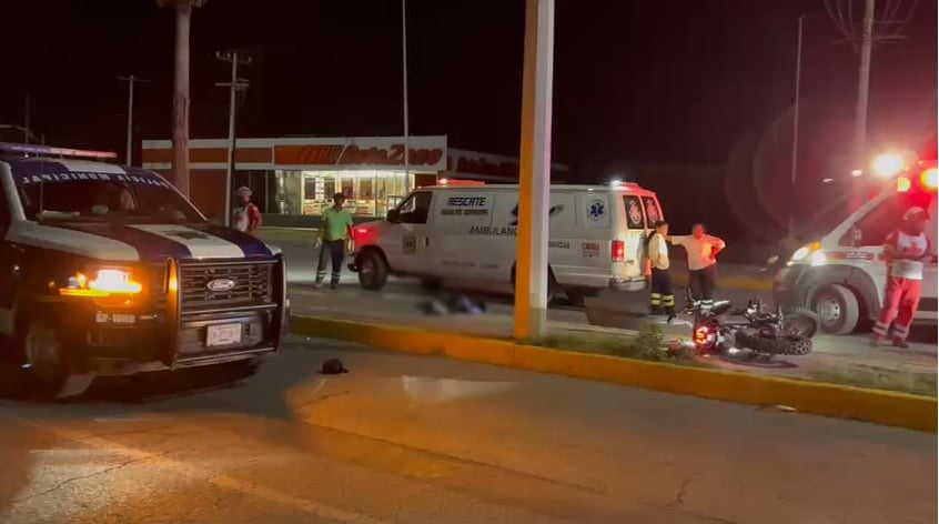 Choque de moto en Frontera; muere uno, acompañante herido