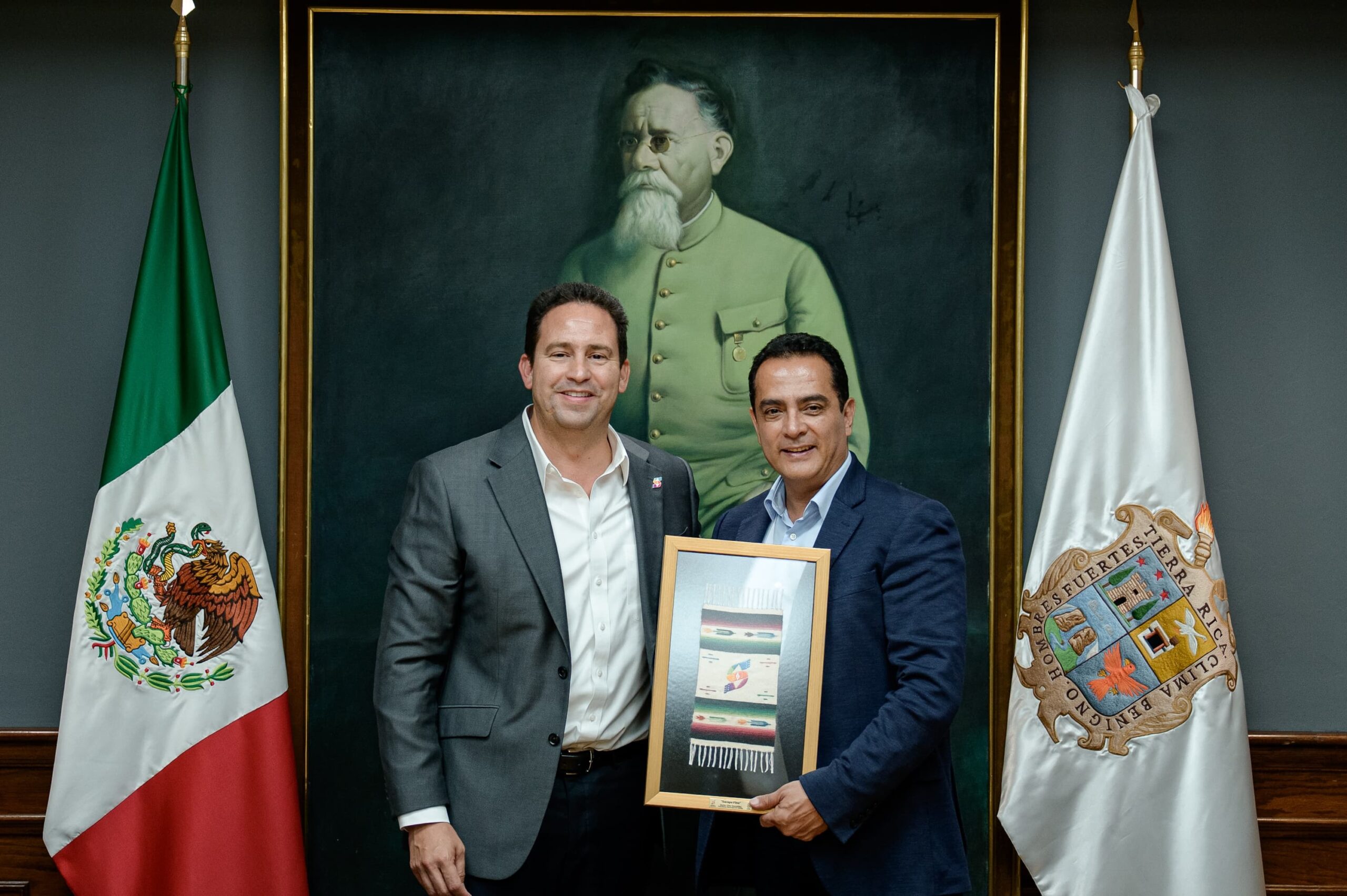 Comparte Díaz estrategias con Alcalde de Durango