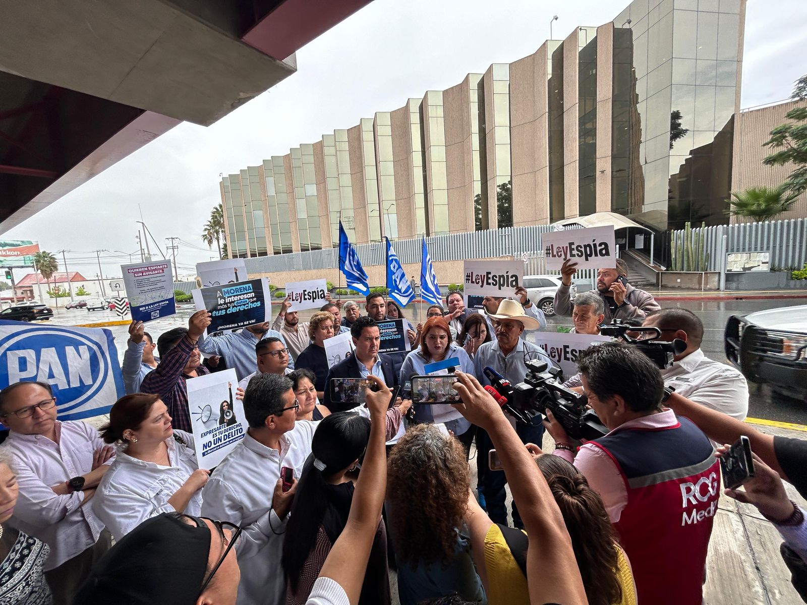 Se ampara PAN Coahuila en contra de la “Ley Espía”