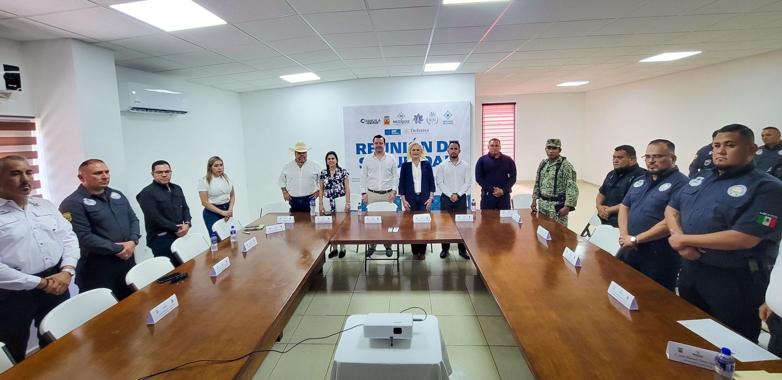 Suman esfuerzos por seguridad de Múzquiz