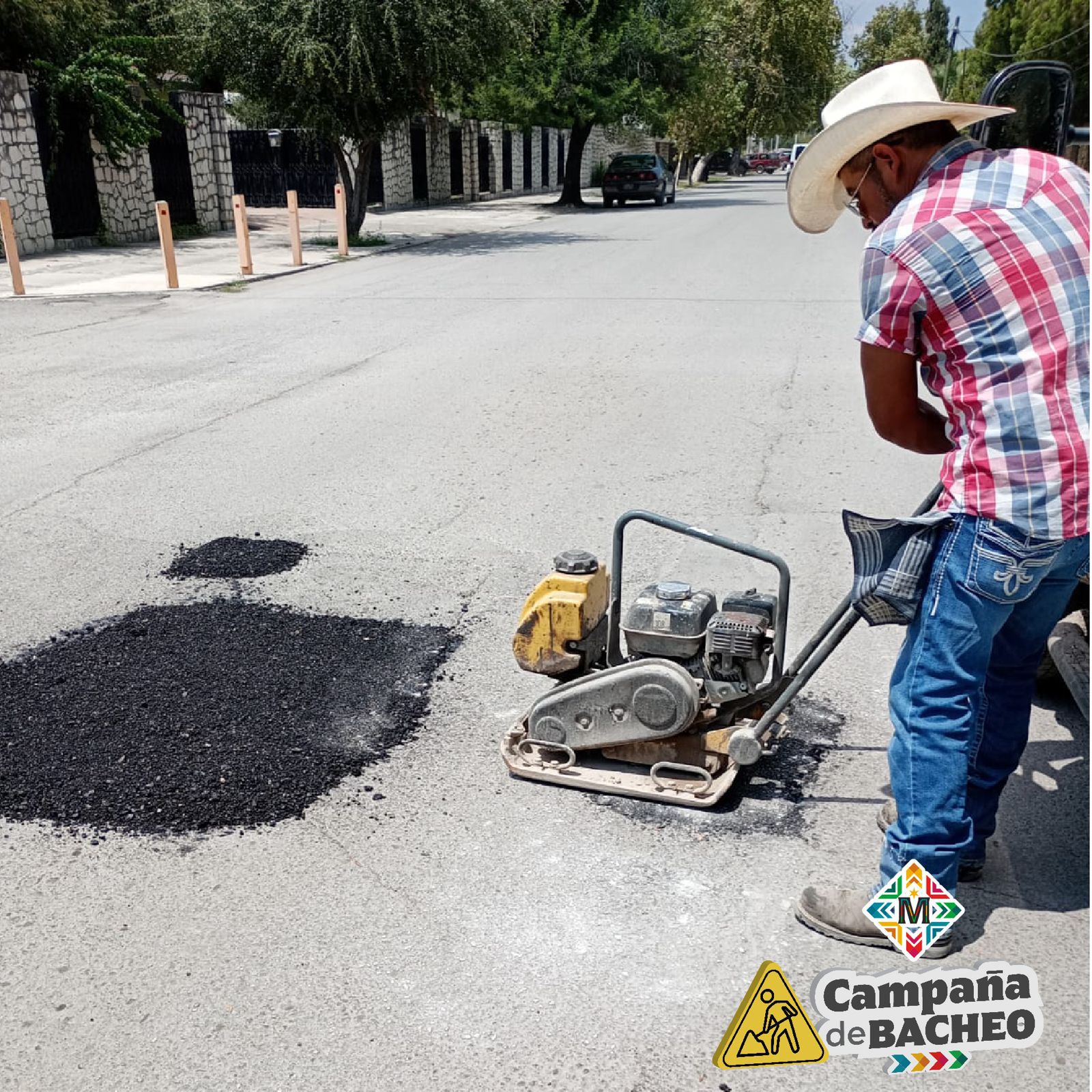Se suman más cuadrillas de bacheo en Múzquiz