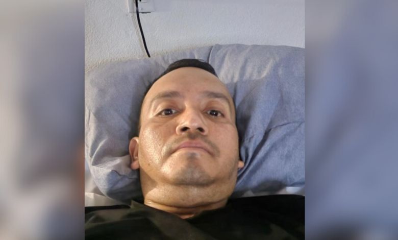 Reaparece el padre Felipe en las redes tras su accidente