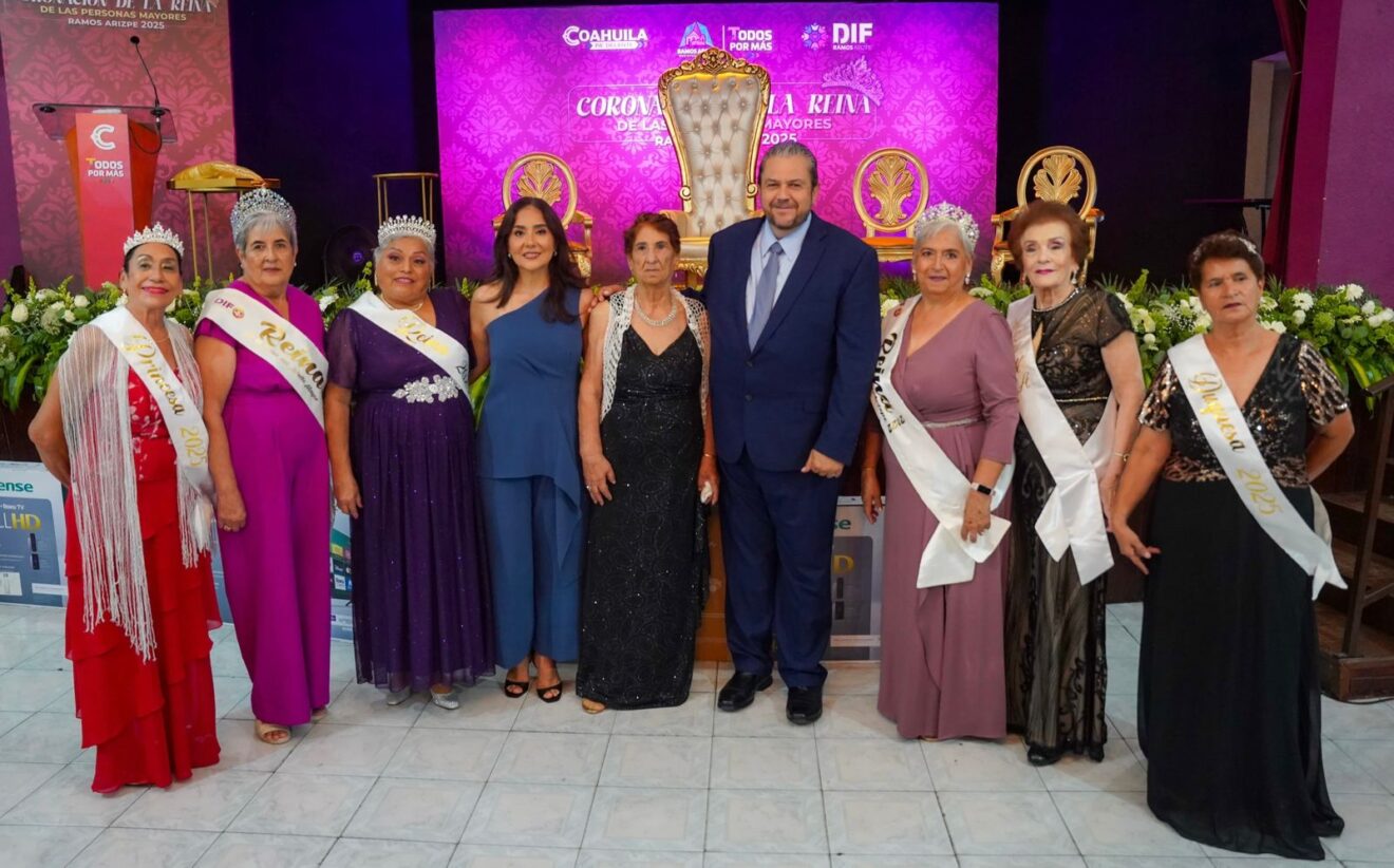 Corona Ramos Arizpe su Reina del Adulto Mayor