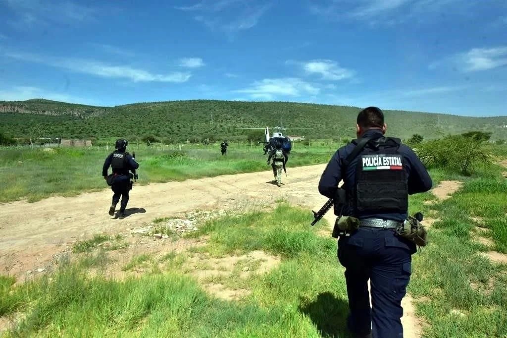 Presume Estados Unidos, entrenó a policías que dieron golpe al CJNG