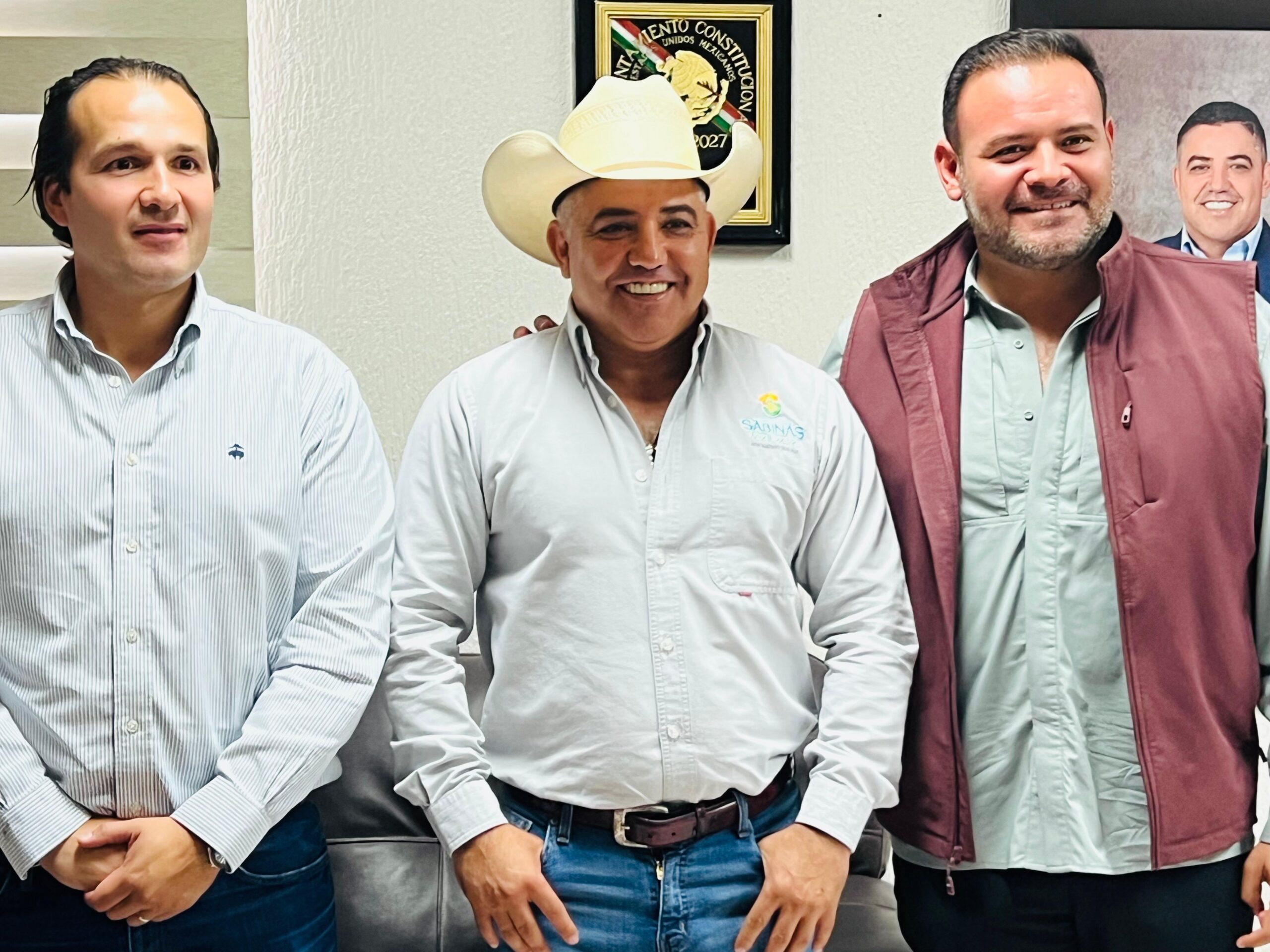 Impulsa Chano el plan de vivienda en Sabinas