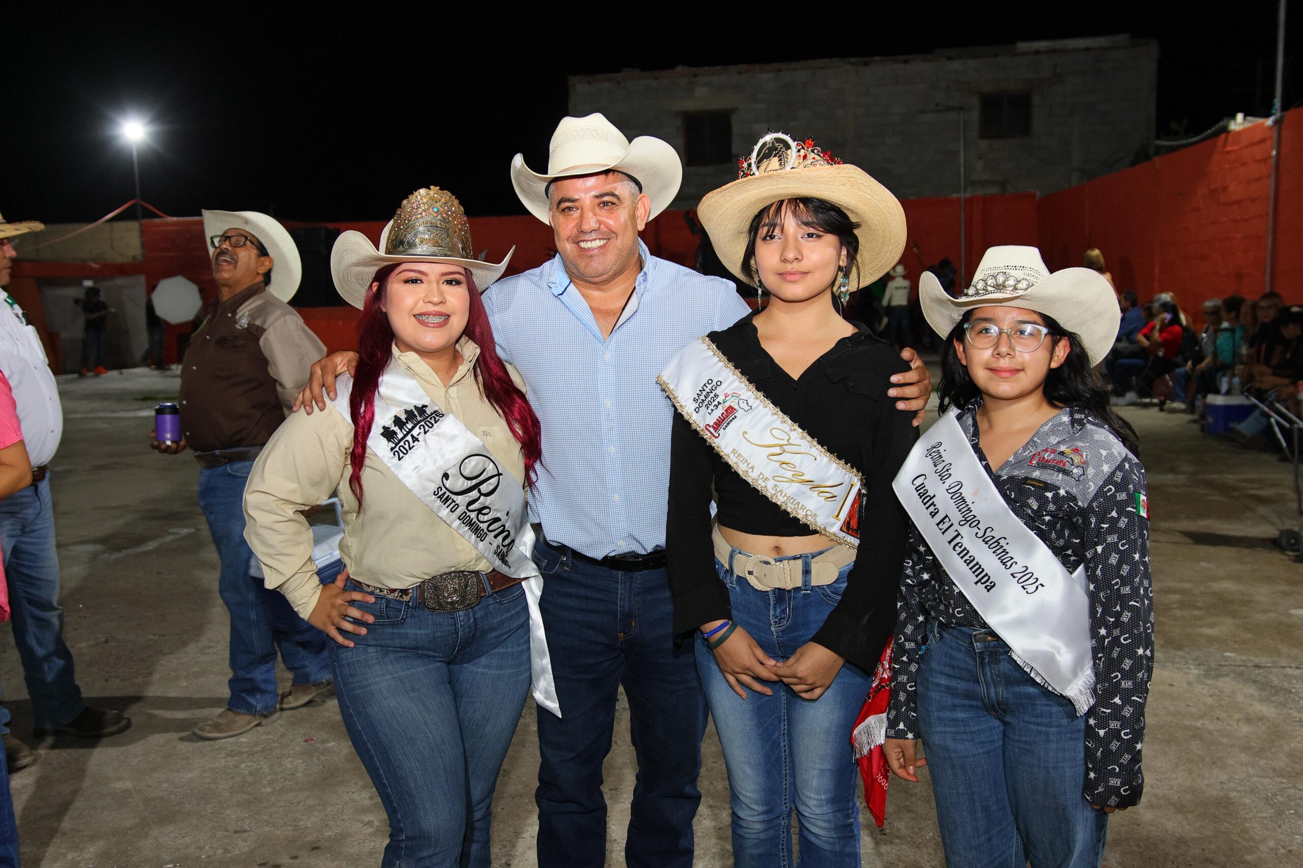 Arranca Cabalgata Santo Domingo – Sabinas 2025