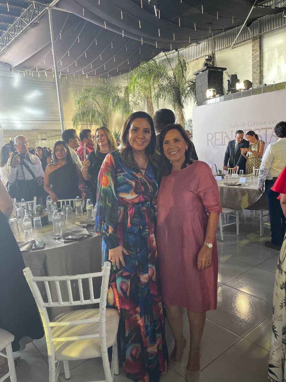 Rinden homenaje a adultos mayores
