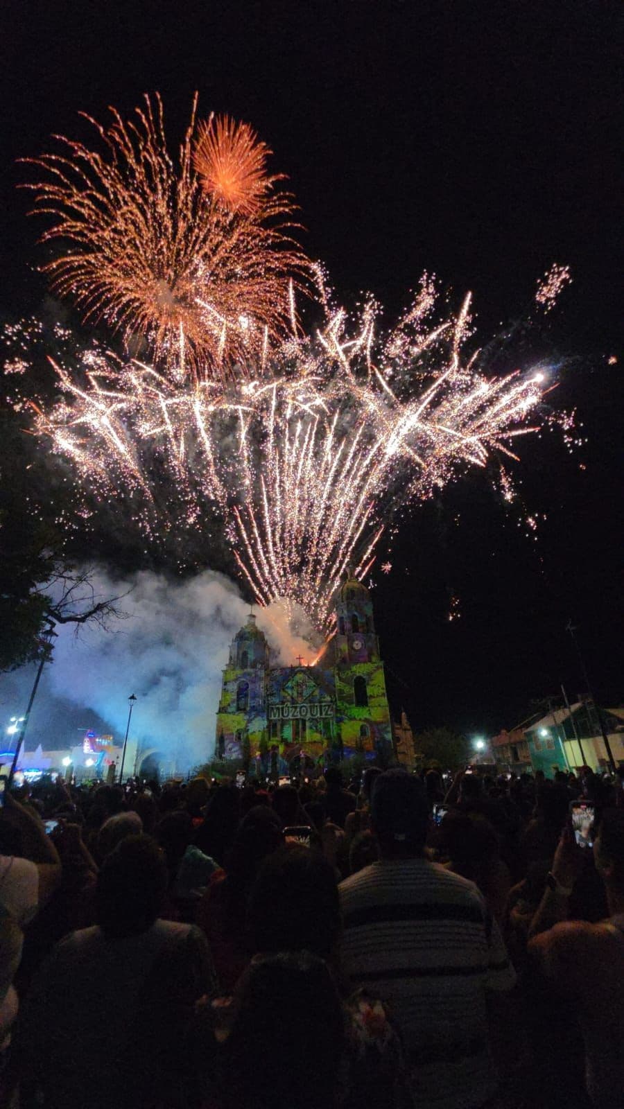 CONMEMORA MÚZQUIZ 60 AÑOS DE SU PARROQUIA