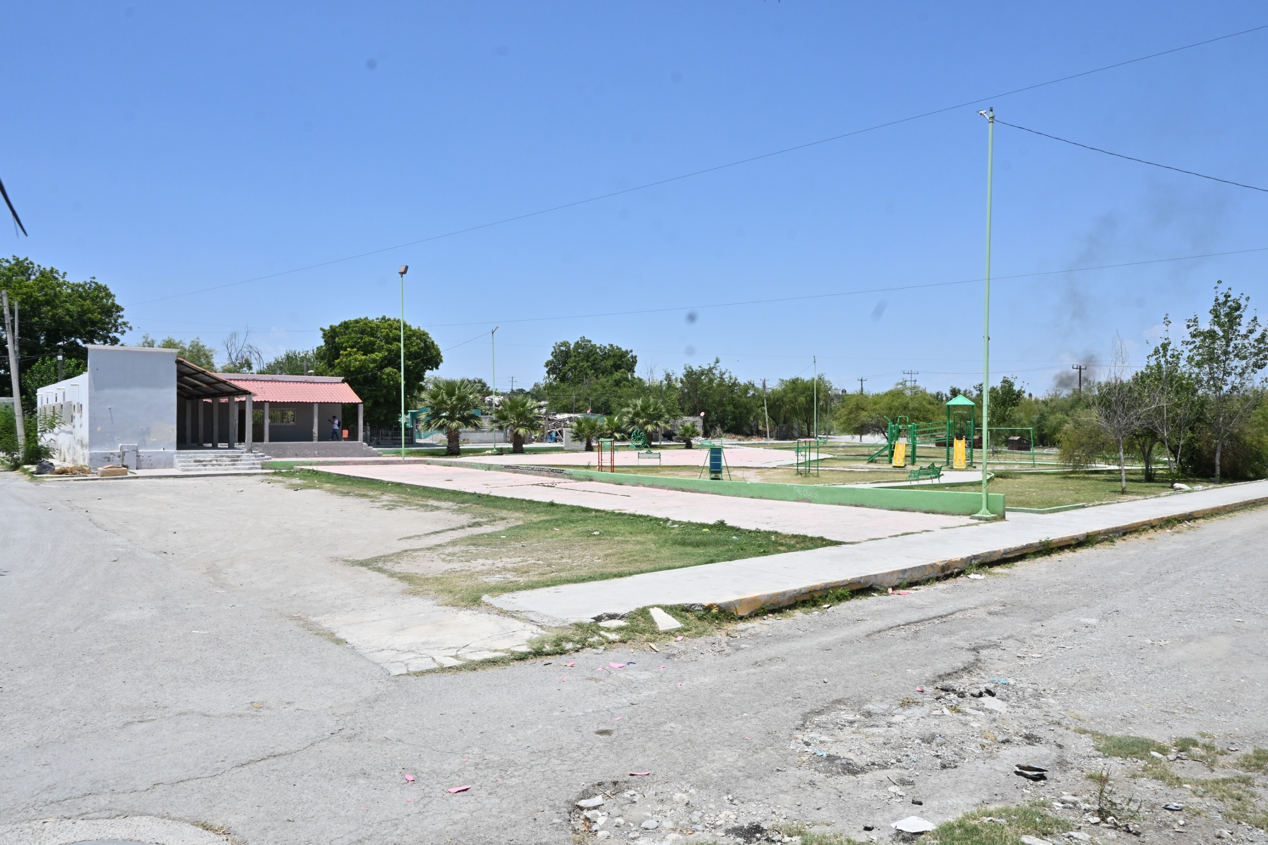 Sari Pérez da certeza jurídica a Centro Comunitario San Cristóbal