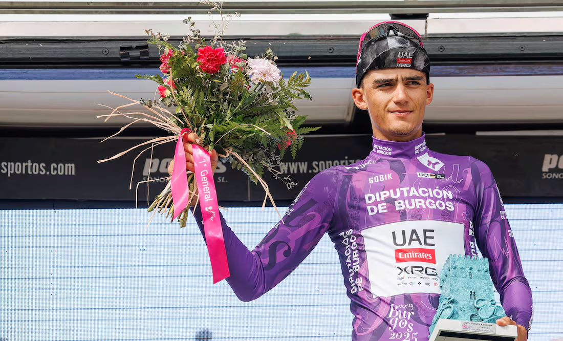 Isaac Del Toro, tras conquistar la Vuelta a Burgos; «es un orgullo representar a México», asegura