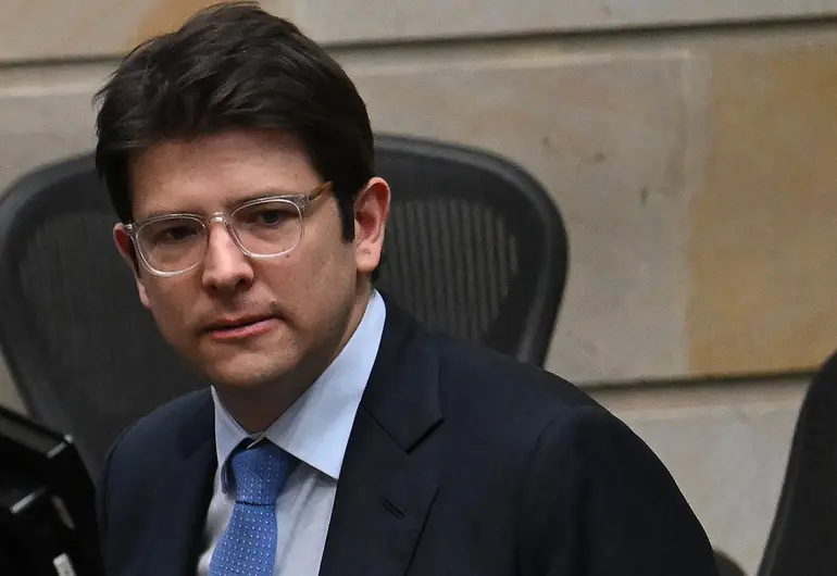 Fallece Miguel Uribe Turbay 2 meses después de sufrir atentado en Bogotá