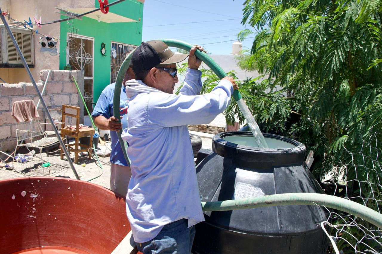 Contingencia en suministro de agua potable: reparación avanza para restablecer el servicio en Sabinas