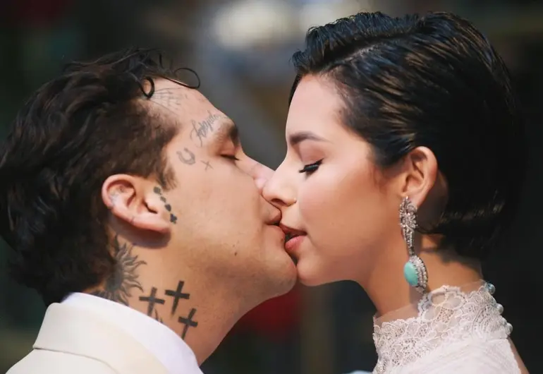 Christian Nodal denuncia campañas pagadas de desprestigio contra Ángela Aguilar