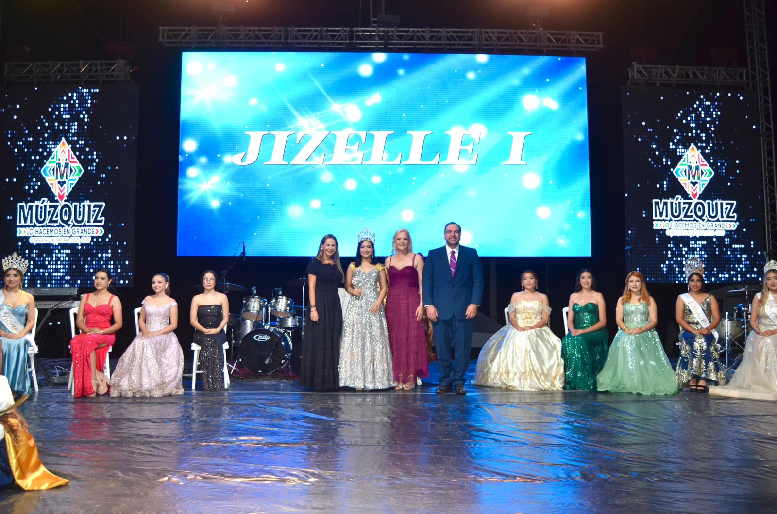 Brilla la inauguración y coronación de Jizzelle I en la Feria de Santa Rosa de Lima 2025