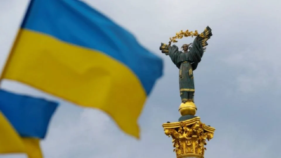 Se registra ataque con drones contra planta nuclear en Rusia en el Día de la Independencia de Ucrania