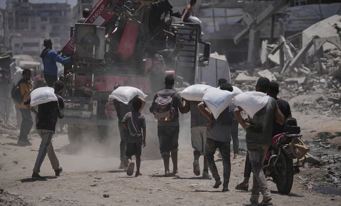 Falso que Israel aplique una política de hambre en Gaza, dice EU; asegura que se trabaja para incrementar volumen de ayuda
