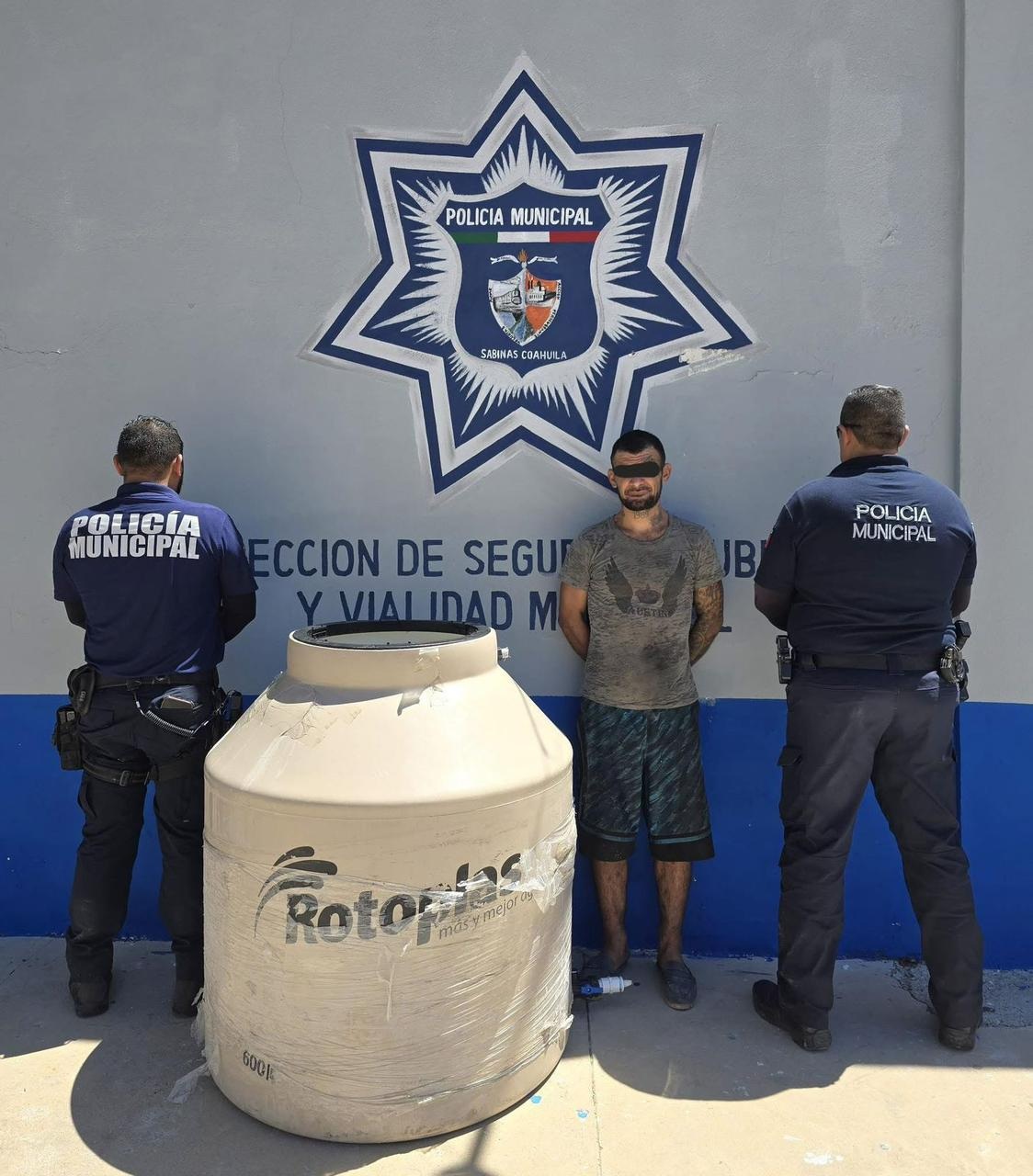 Cae por robar tinaco en DIF