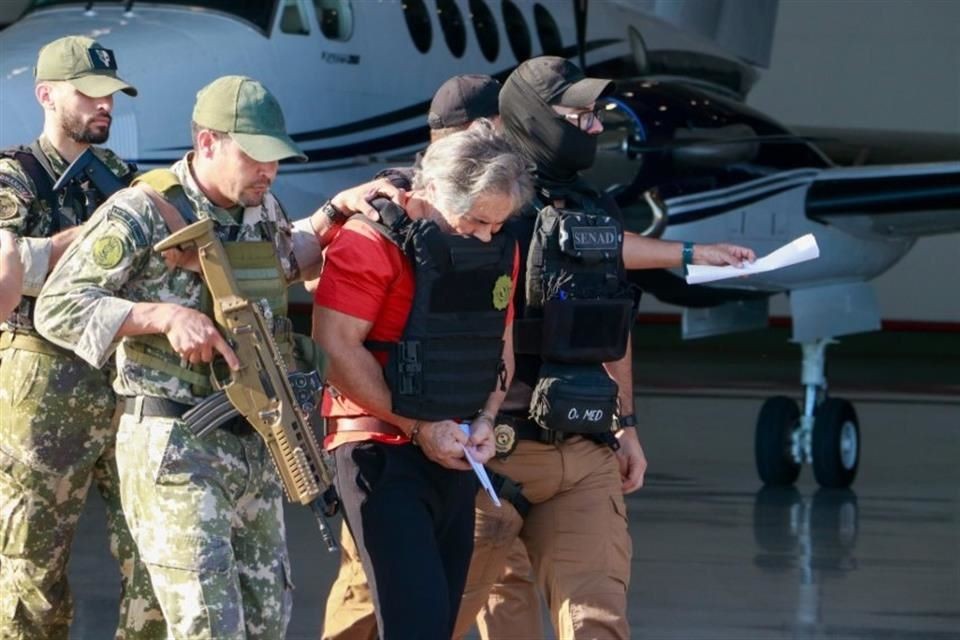 Ya está Hernán Bermúdez en México; lo llevan al Altiplano