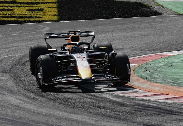 Max Verstappen vence a McLaren en el GP de Italia