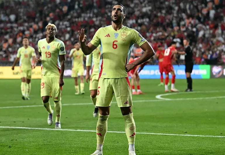 España arrolla a Turquía y se enfila al Mundial 2026