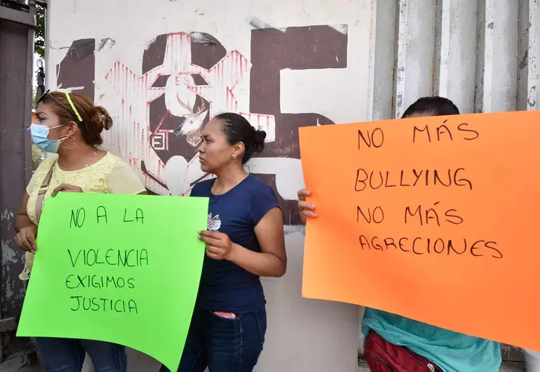 Maestros que no denuncien el acoso serán castigados | Jaque al bullying