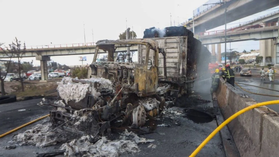 Explosión de pipa en CDMX: crece a ocho cifra de personas fallecidas y 67 se mantienen hospitalizadas