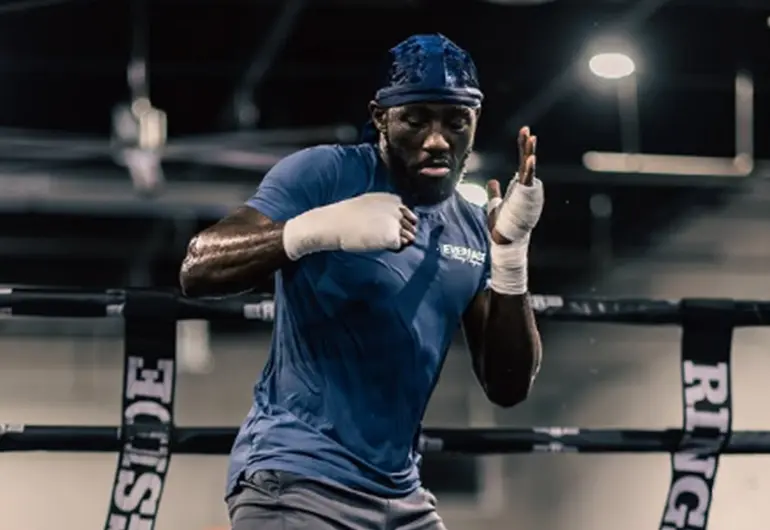 Crawford aplaude lo que hace el ‘Canelo’