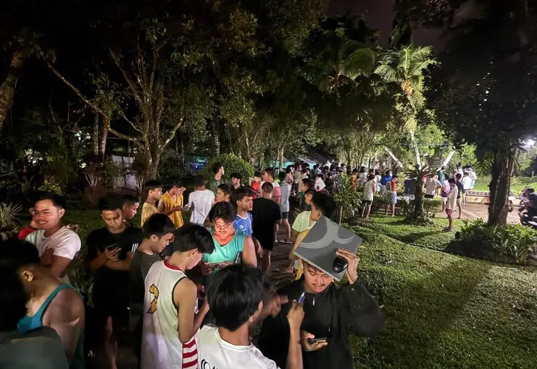 Sismo de magnitud 6.7 sacude las costas de Filipinas