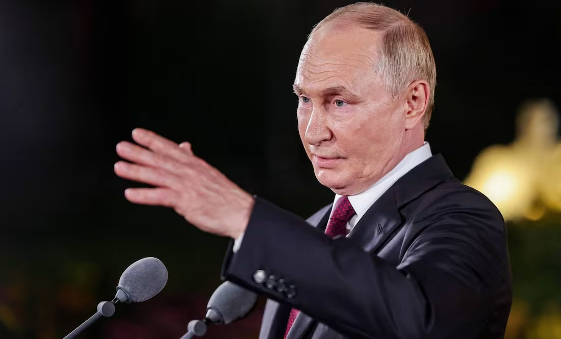 Putin dice que si Zelensky quiere reunirse con él, viaje a Rusia; ve una «luz al final del túnel» sobre la guerra en Ucrania