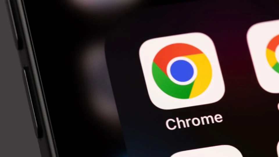 Juez determina que Google puede conservar Chrome, pero le prohíbe firmar contratos de exclusividad