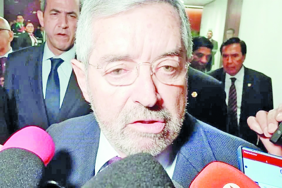 Asegura Juan Ramón De la Fuente que revisión de T-MEC va en tiempo