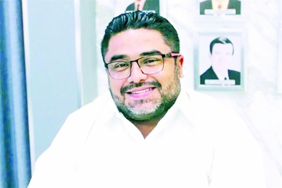 … Y cae ex funcionario por nexos con grupo criminal