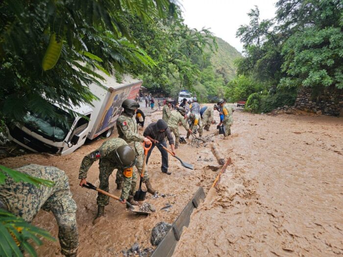 Suman 21 muertos por lluvias en el País