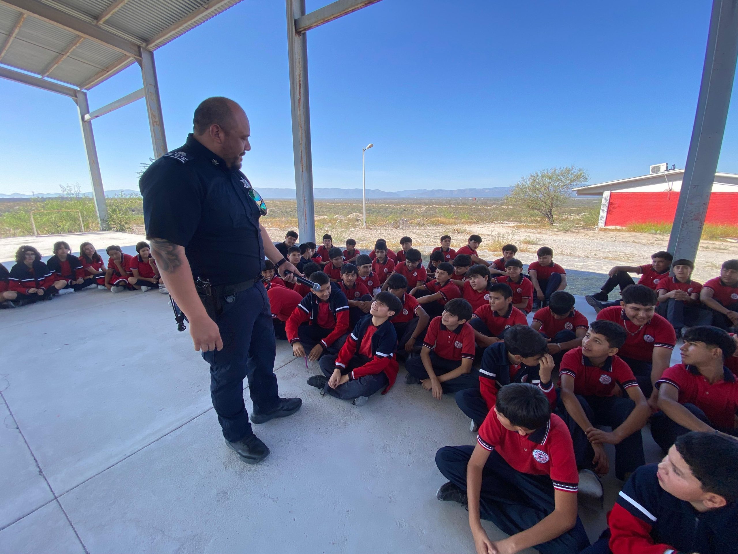 Refuerzan cercanía con los jóvenes de Castaños