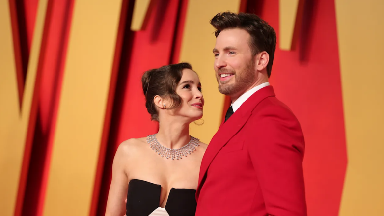 Chris Evans y Alba Baptista se habrían convertido en papás de su primer bebé
