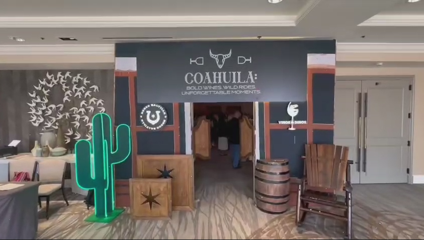 PRESENTAN RODEO SALTILLO Y RUTA VINOS Y DINOS EN TEXAS
