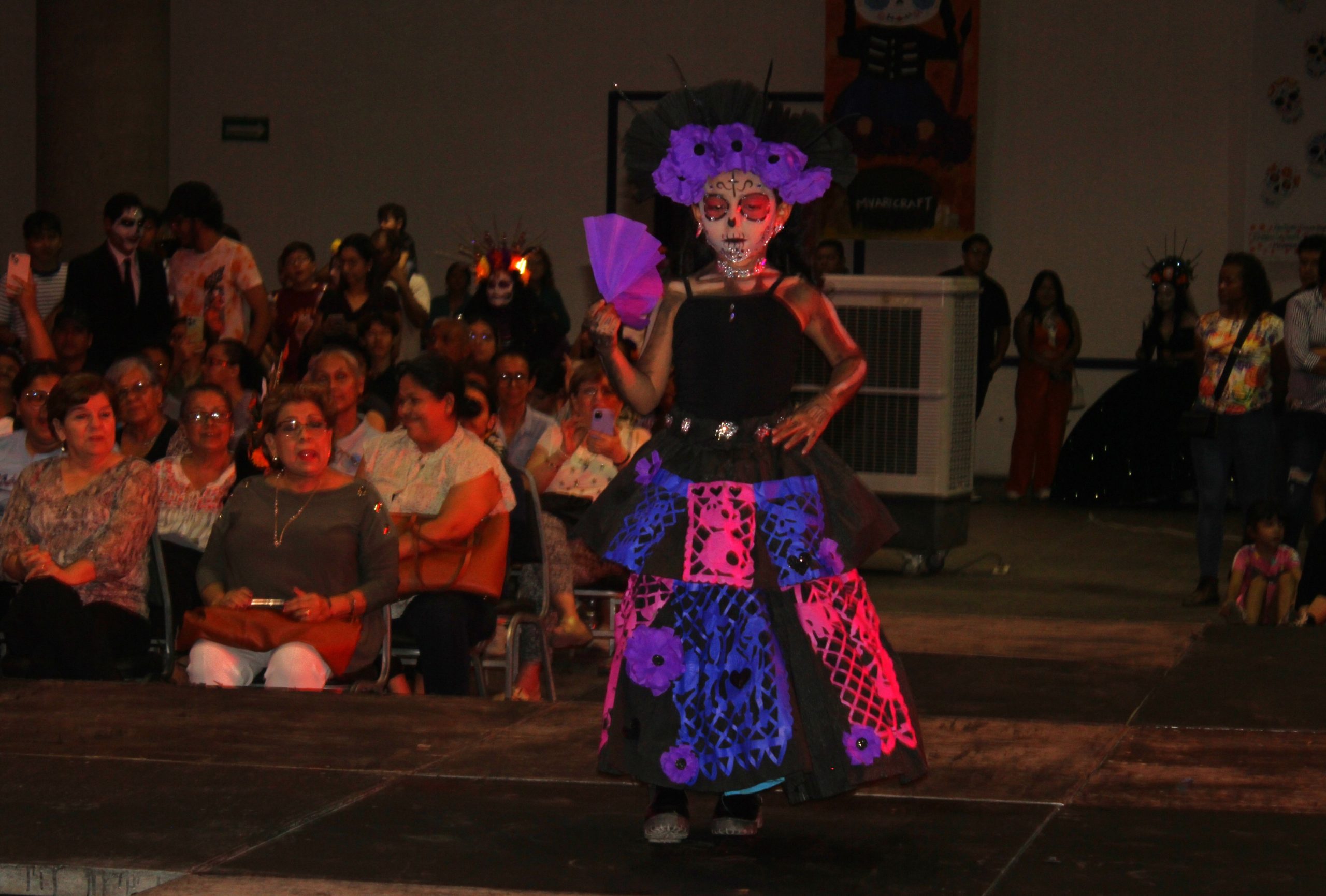 Espectacular arranque de “Flores y Calaveras”