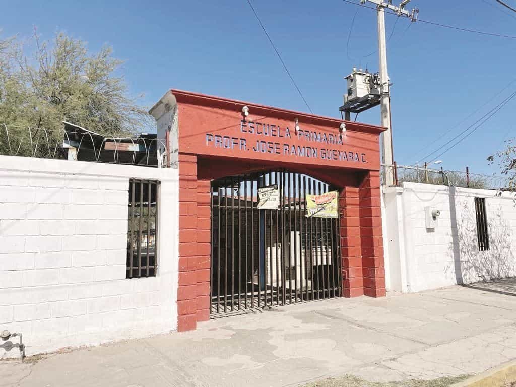 Maestra es agredida por alumno especial