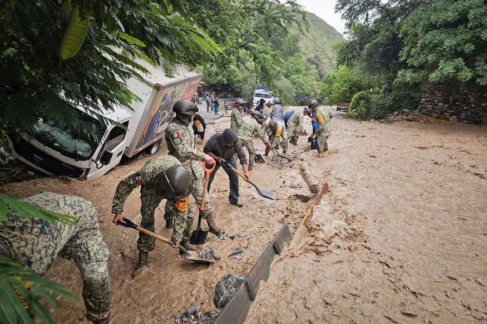 Aumenta a 42 la cifra de muertos por lluvias en 5 estados del país