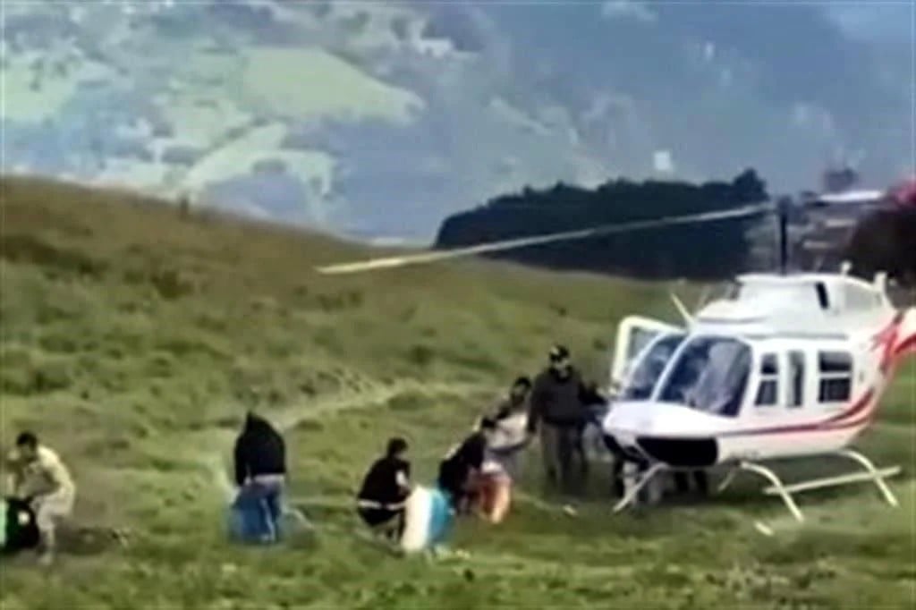 Envían migrantes helicópteros rescatan a 250 damnificados