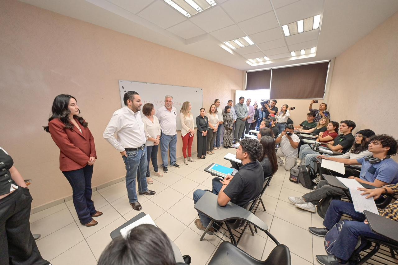 Becan a 50 jóvenes; aprenderán coreano